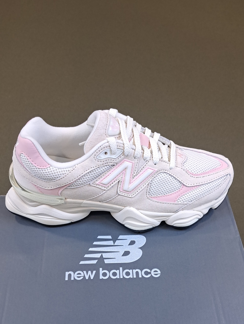 New Balance 9060 Sneaker - Color: Pink Rose / White - Size: Women 9D